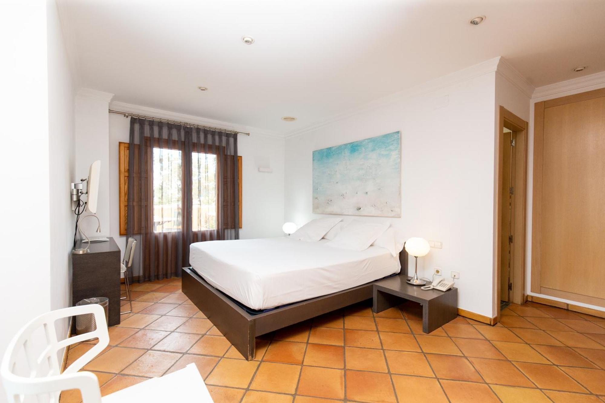 Hotel Nou Roma Дения Экстерьер фото